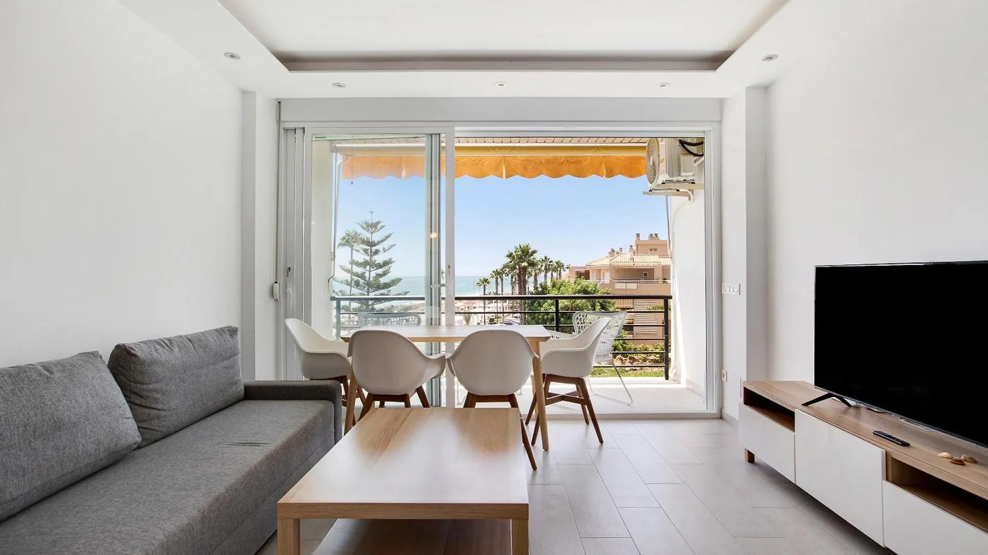 Santa Clara Apartment Torremolinos